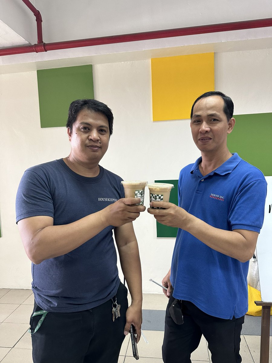 TheMedAssembly's tweet photo. Free coffee enjoyed by our professors, staff, and students 💚🤍 https://t.co/AZbchvpkYx