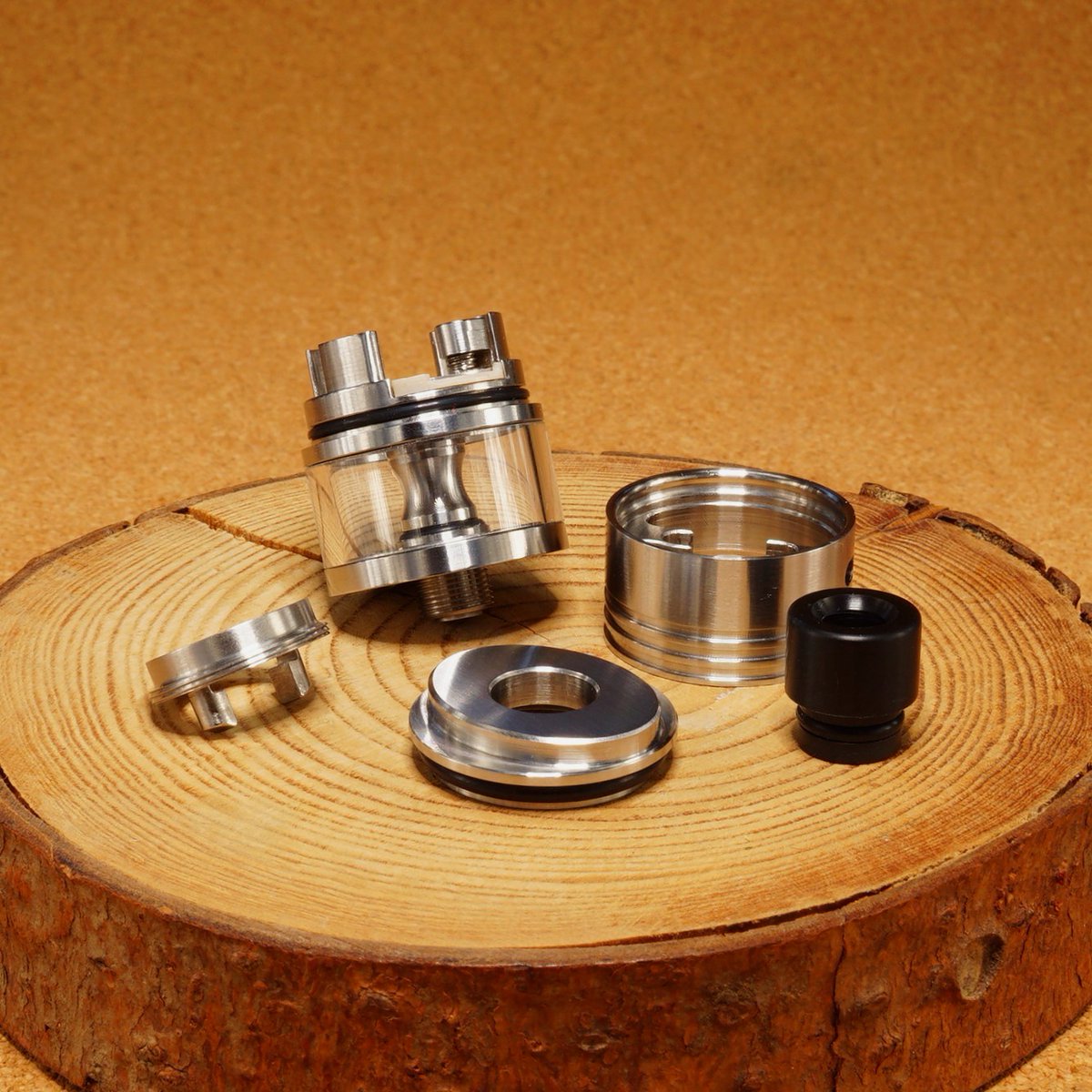 VAlphaline's tweet photo. お世話になっております。お取引いただいた「Hellfire Mods(The Attysmith)|Saber-T RDTA」は先程発送完了しました。到着まで今しばらくお待ちください。今後とも何卒よろしくお願い申し上げます。#HellfireMods #Attysmith #SaberT #RDTA #BF #HighEnd #Vape #vape好きな人と繋がりたい https://t.co/F73H7ULAi9