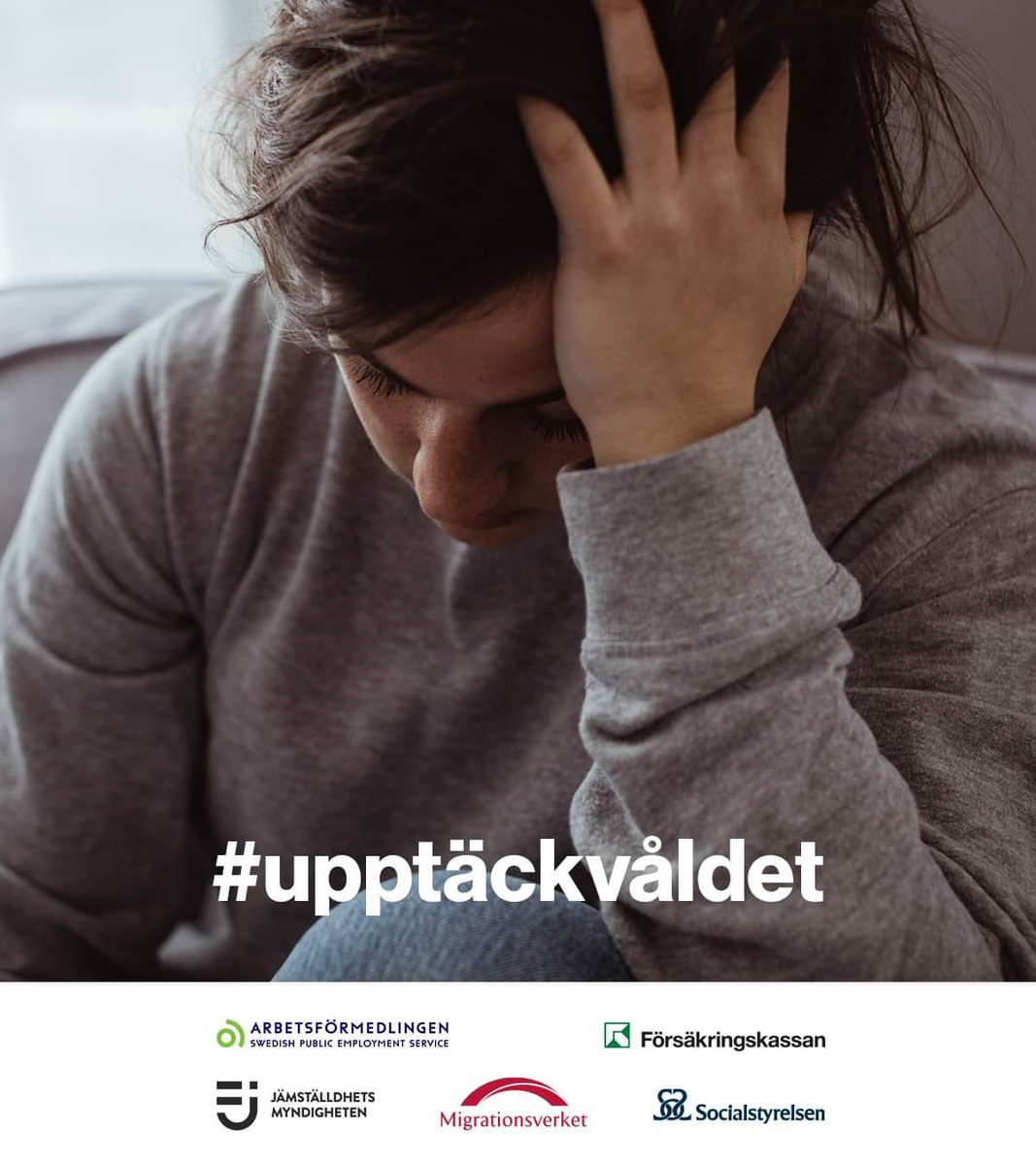 fk_media's tweet photo. Våga berätta – det är första steget för att bryta från en våldsam relation. Därför ställer Försäkringskassan frågor om våld för att hjälpa människor till rätt stöd. ➡️Om du behöver hjälp: https://t.co/Zzv47ocq1q @jamy_sverige #Försäkringskassan #OrangeWeek https://t.co/i8oBNyOj40