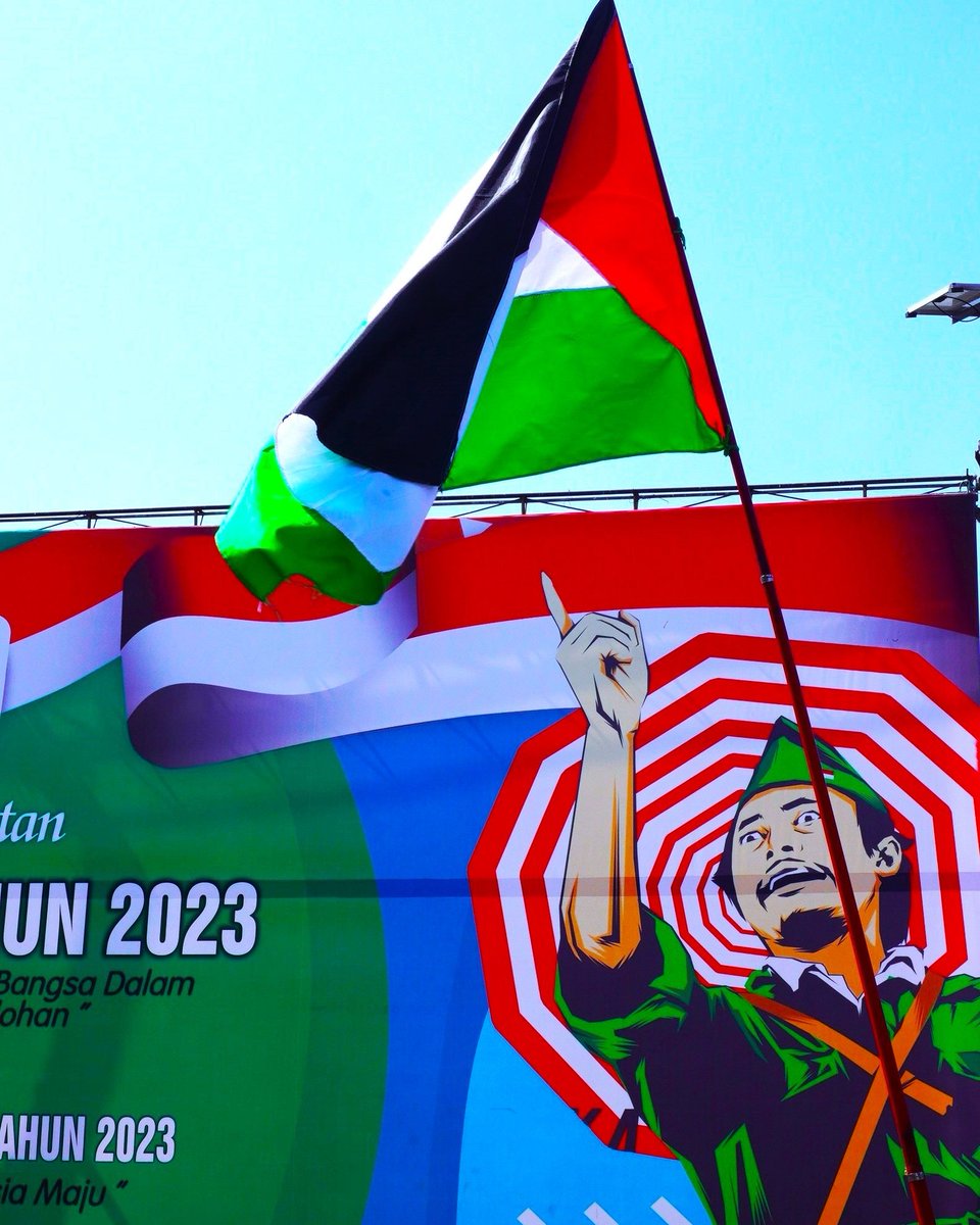 FahmiVie's tweet photo. Saudara-saudara, Palestina harus Merdeka

#AnugerahJurnalistikBupatiSidoarjo2022 #AJBS2023 #AnugerahJurnalistik2023 #SidoarjoGemilang #DesaSidoarjoMaju #SidoarjoBisa https://t.co/PYY3wB5Eel