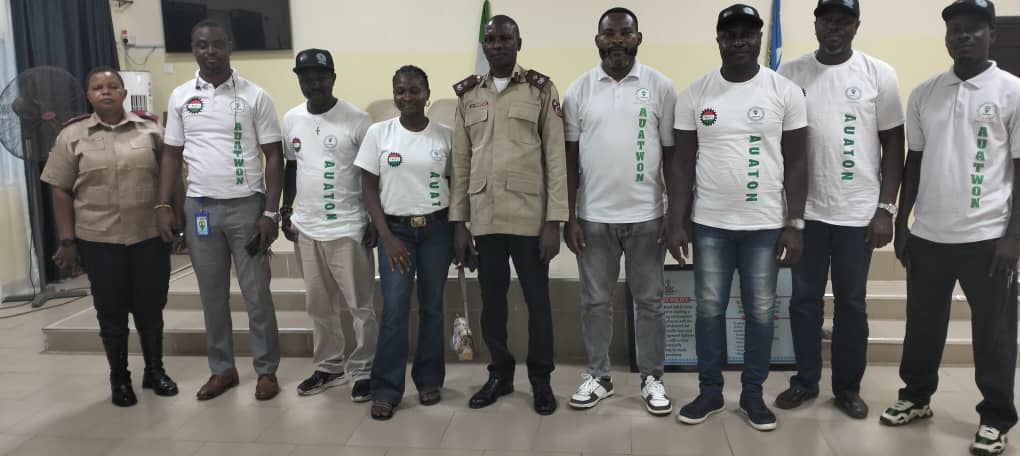 ayindeautos's tweet photo. AUATON @AUATONofficial LAGOS STATE COUNCIL  ENGAGES IN COLLABORATIVE EFFORT WITH VIS, FRSC @FRSCNigeria, AND LASTMA @followlastma FOR ENHANCED  COLLABORATION AND TRANSPORTATION MANAGEMENT

@lagosMOT1 
@followlasg

BREAKING NEWS Wizkid Durex Plateau ilebaya Odinaya Ebuka Obi https://t.co/9YWOLBwaQG