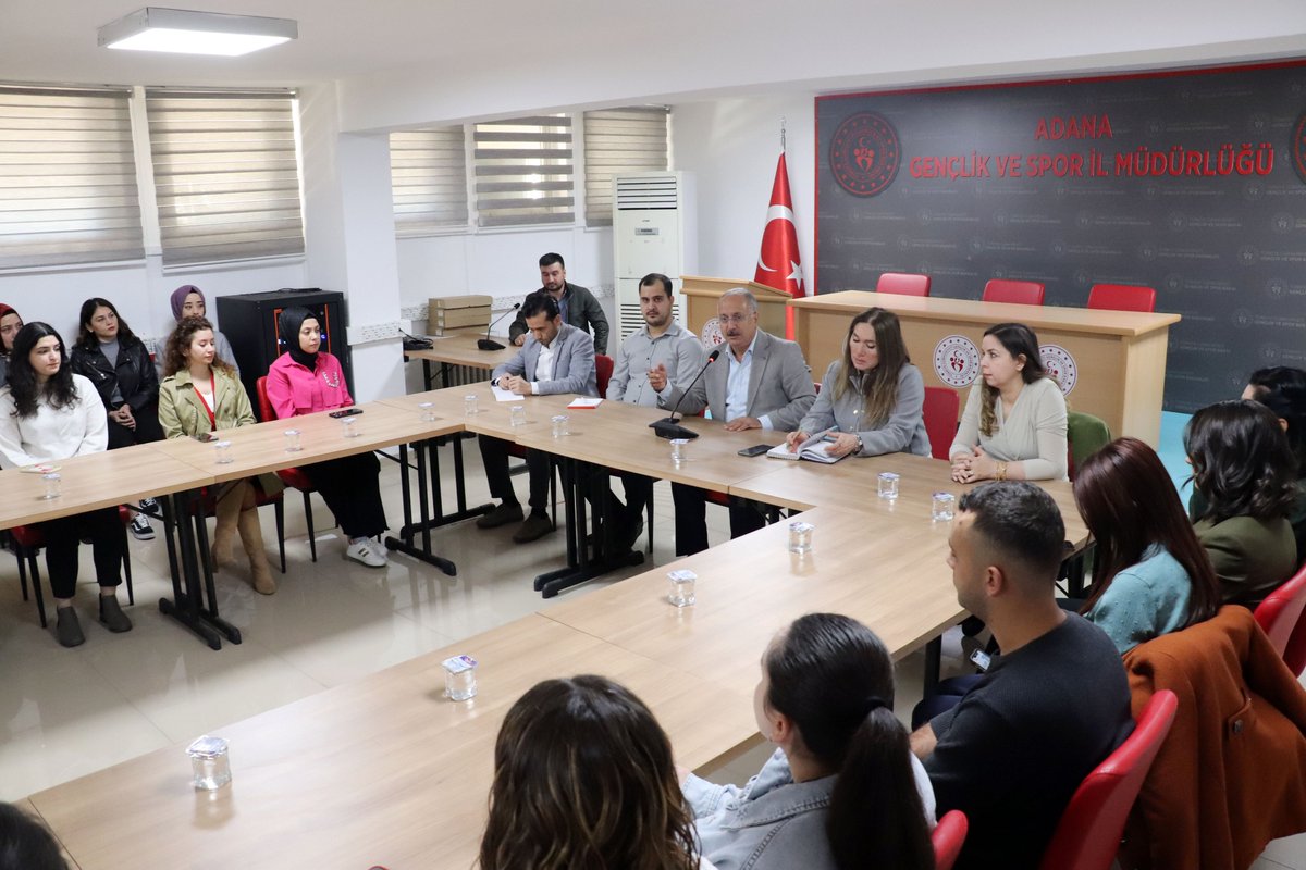 Eğitim Sosyal ve Kültürel Faaliyetler Birimi koordinasyonu ve Kızılay işbirliğiyle personellerimize yönelik 'Tütün Bağımlılığı Farkındalık Semineri' Müdürlüğümüz Toplantı Salonunda gerçekleşti.