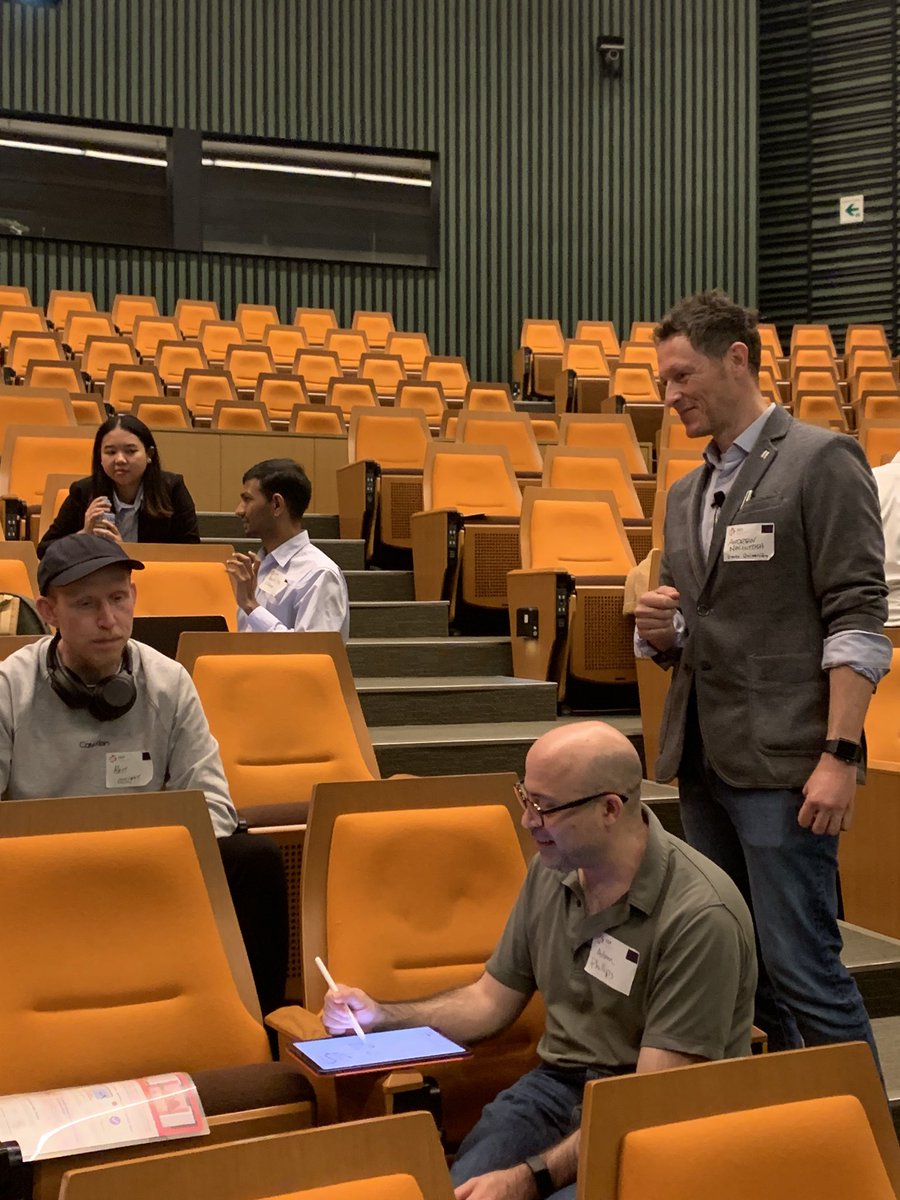 JapanScicom's tweet photo. 🎙️ Want to tell your story through podcasts? 📣 Andrew Macintosh, Associate Professor at Kyoto University, shares key tips on how to effectively communicate science through podcasting. 🎧 @andrewjjmac #podcasting #storytelling https://t.co/8ACpN6nJNK