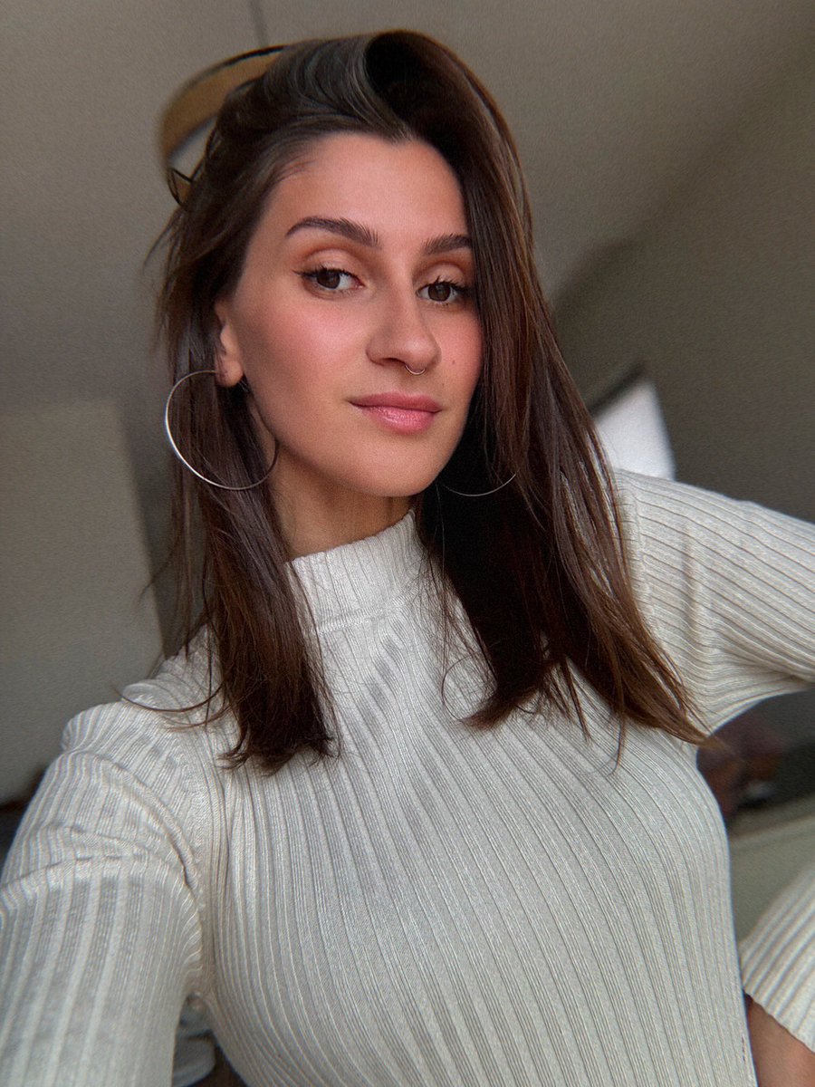 Good morning, world ☀️

Do you still remember who I am?😅❤️