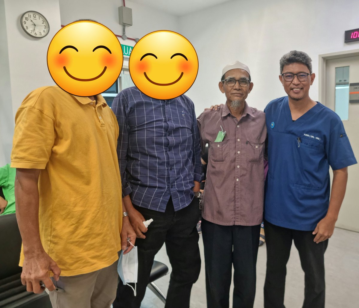 Quite an emotional day + happiness in my clinic. The gentleman besides me completed his 5 yrs follow up following treatment for #Nasopharyngealcancer. He gave me a big hug n some drops of tears 😭. The other 2 guys also cancer survivors for the past 2 years.