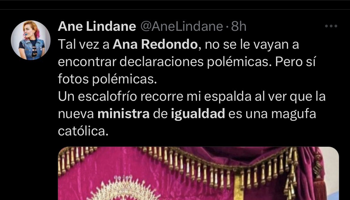 NO QUERÍA HABLAR DE ESTE TEMA pero:
He visto cuestionar la valía o no de Ana Redondo como Ministra de Igualdad ÚNICAMENTE por haber participado en actos y procesiones católicas. 
Así pues, quiero ACLARAR un par de temas⬇️👀