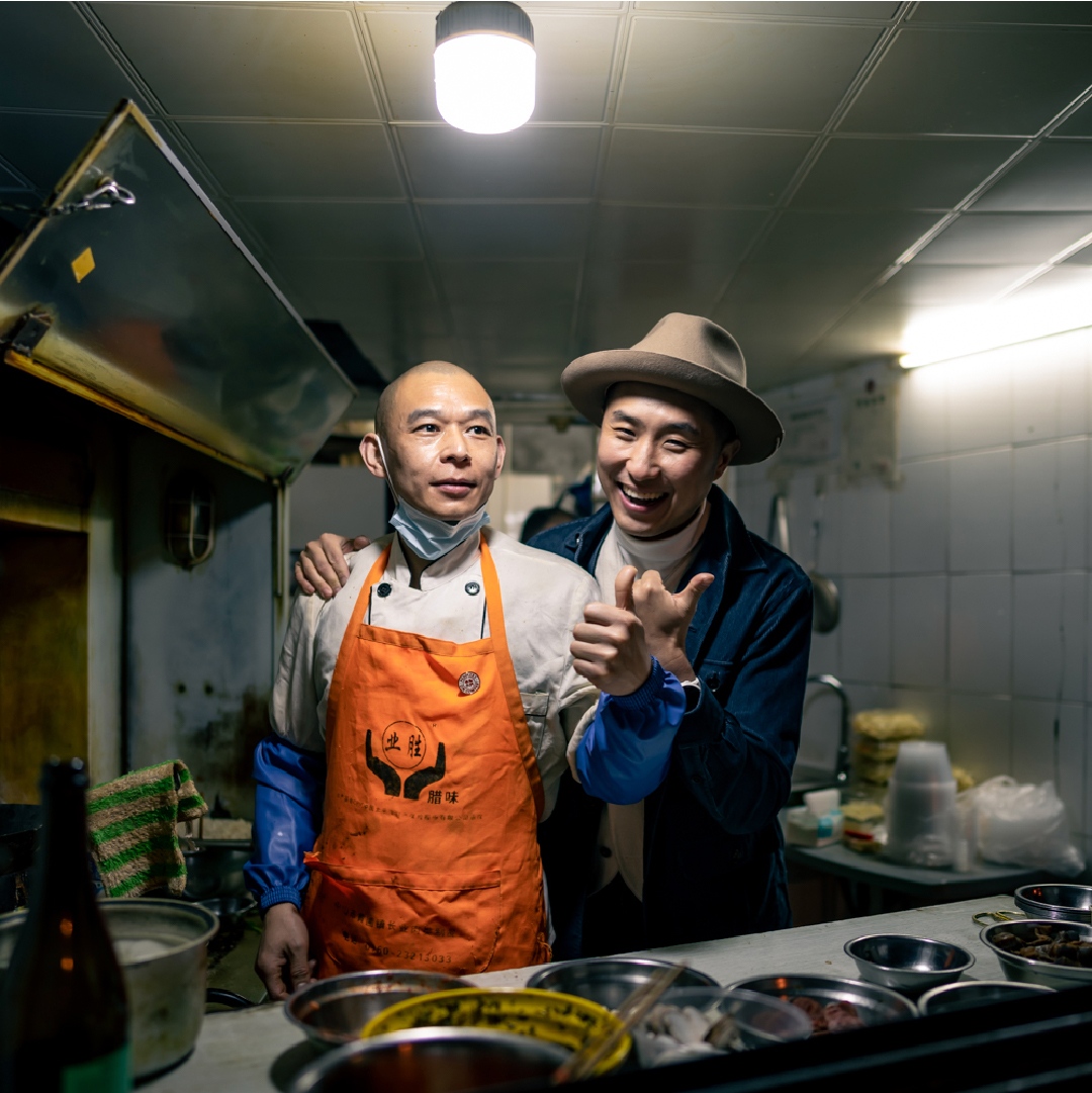 Late night street noodle in Xuhui, Shanghai
.
.
#Peddlersgin
#Shanghaigin
#cocktail
#drinkadventurously
#Ginbrands
#ginlovers