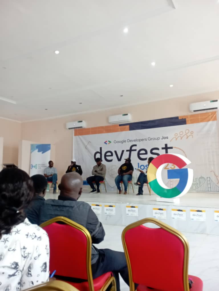 nHubNG's tweet image. Two events, one weekend! Last weekend, #DevFest2023 featured Mr. Longji, @theodorelongji, Director of Ecosystem ISN, and Mr. Bash, @ImpactBash, COO  of nHub Nigeria, at #DevFestLafia. Meanwhile, in #DevFestJos, Mr. Shola, @NoverPrime, the Community Manager at nHub Nigeria, spoke.