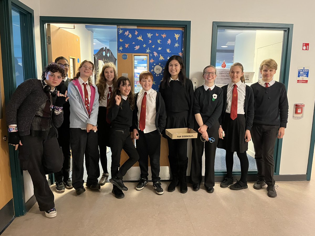 BRO_Library tweet media