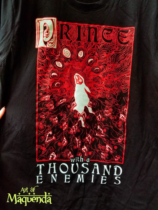 Good news! My Prince with a Thousand Enemies garment is back! :D