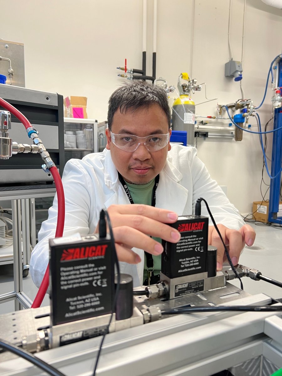 H2020_Harare's tweet photo. Dali Hariswijaya presented his work: “Experimental Study on #Hydrogen Reduction of Bauxite Residue Pellets Using H2-H2O Mixtures” at @icsoba_org  2023 https://t.co/NawAi7K2qA #redmud https://t.co/a8GZ05WBtD
