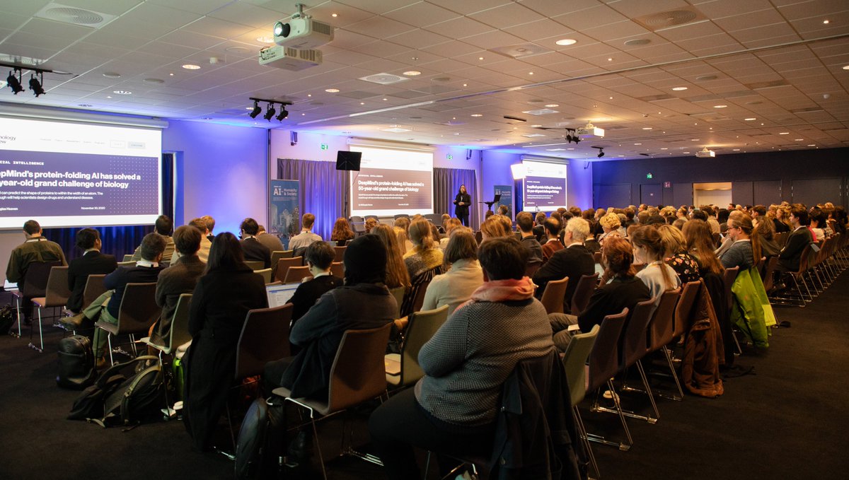 Over 250 researchers and business representatives had registered for AI for Humanity and Society 2023. The two-day conference was filled with international keynote speakers, thought provoking panel discussions and productive workshops. 
wasp-hs.org/unpacking-ais-…
#AI4HS2023
