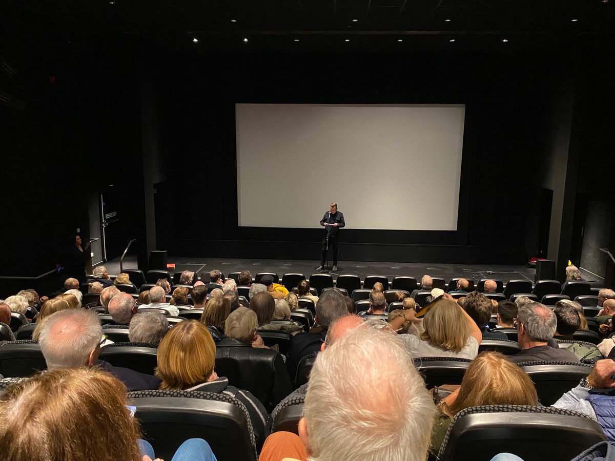 A sold out screening for the feature documentary 'Moving in the Shadows' by Joe Nixon @archcreative - @PhoenixLeic - Congratulations on a brilliant film! It's encouraging to see a number of documentary films being made/released in this city right now.