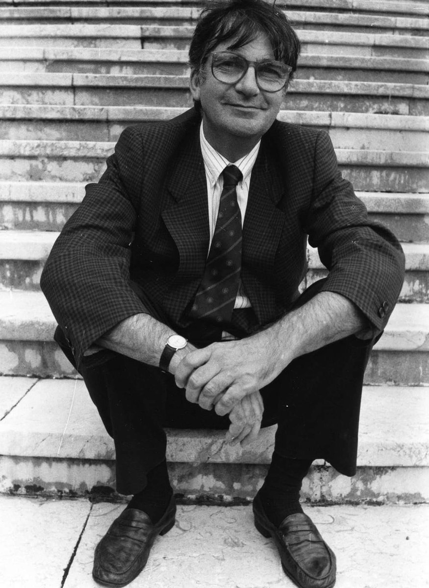 Ernest Lluch, asesinado por ETA  hace 23 años. 
Seguimos recordándote.
#ErnestLluch