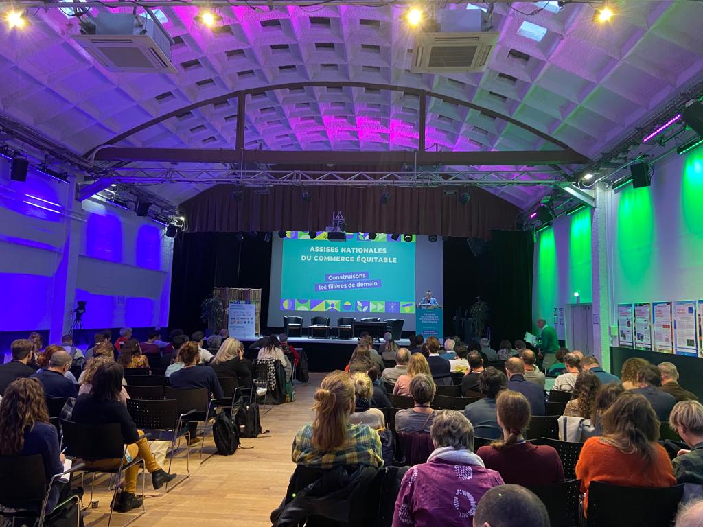 EquitableFrance's tweet photo. 🚀 Les Assises nationales du commerce équitable 2023, ça commence maintenant !

Près de 200 professionnel·les sont présent·es aux #AssisesCE pour se retrouver autour d’un but commun : garantir des prix justes aux producteur·rices et accessibles aux consommateur·rices ! https://t.co/huTXeFfdeQ