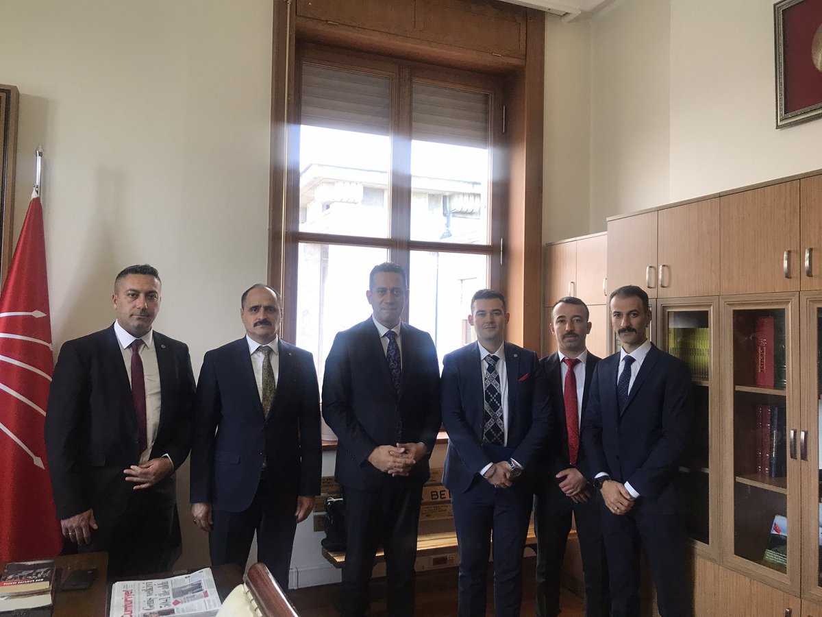 CHP GRUP BAŞKANVEKİLİ 

SAYIN <a href="/alimahir/">Ali Mahir Başarır</a>  BAŞKANIMIZA BİZLERE GÖSTERMİŞ OLDUĞU İLGİ VE ALAKADAN DOLAYI ;
#EskiUzmanÇavuşlar VE AİLELERİ ADINA ÇOK TEŞEKKÜR EDERİZ.

🇹🇷🇹🇷🇹🇷🇹🇷🇹🇷🇹🇷🇹🇷
İNANDIK!
🇹🇷🇹🇷🇹🇷🇹🇷🇹🇷🇹🇷🇹🇷
BAŞARACAĞIZ !

<a href="/ATAUZDER/">ATANAMAYAN UZMANLAR DERNEĞİ RESMİ X HESABI</a> 
<a href="/eczozgurozel/">Özgür Özel</a> 
<a href="/kilicdarogluk/">Kemal Kılıçdaroğlu</a> 
<a href="/GulizarBicer/">Gülizar Biçer Karaca</a>