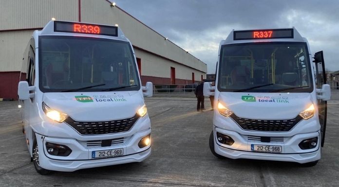 ClareFM's tweet photo. TFI Local Link Hopeful Buses Can Assist In School Transport Next Year https://t.co/BIXBpVNdC4 https://t.co/H9pQ9N3ms1