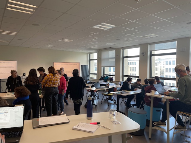 Action 3 du <a href="/IDT_PIA3/">100% IDT - Inclusion, un Défi, un Territoire</a> : 2 journées de formation des ingénieurs pédagogiques du <a href="/CemuCaen/">CEMU</a> pour accompagner les enseignants dans la prise en compte de la diversité des étudiants.
#education #inclusive