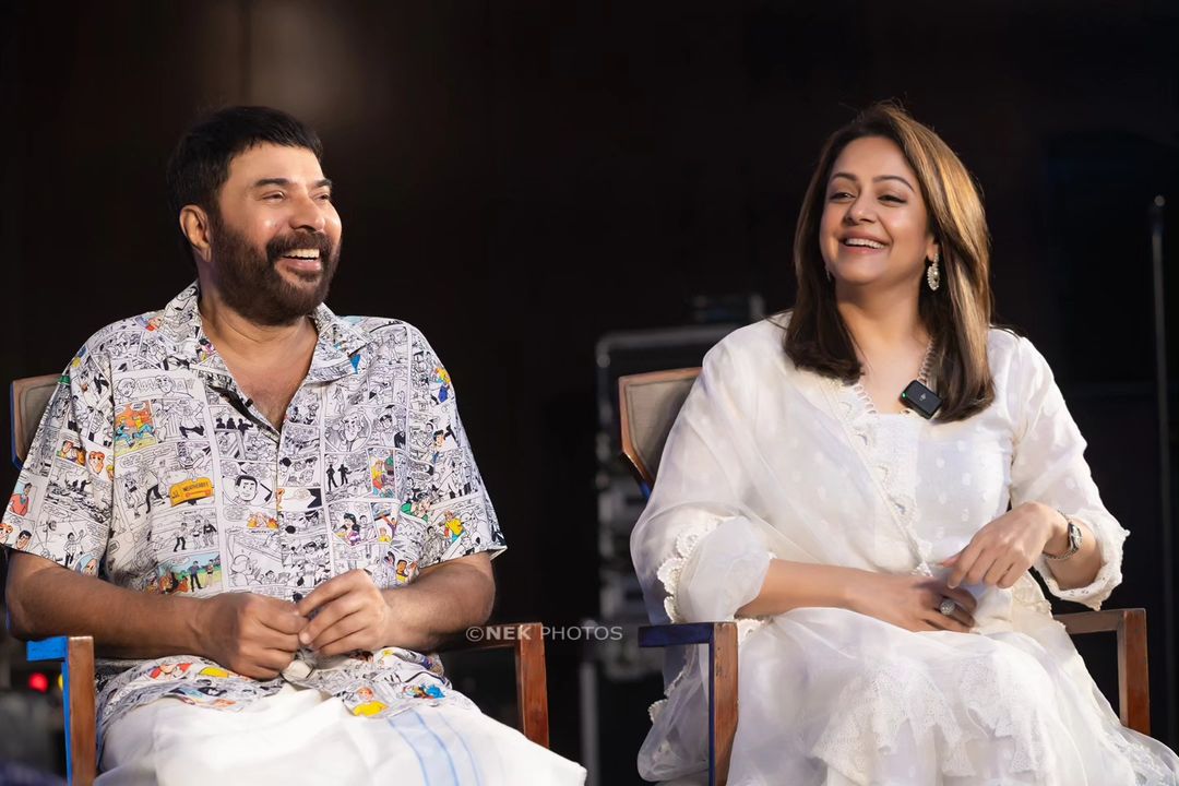 timelinelatest's tweet photo. Mammootty and Jyotika on βKaathal The Coreβ promotion duty
#kathalmovie #malayalammovies #prelaunch #prelaunchevent #mammootty #Jyothika #MammoottyKampany https://t.co/etU7mRudvp