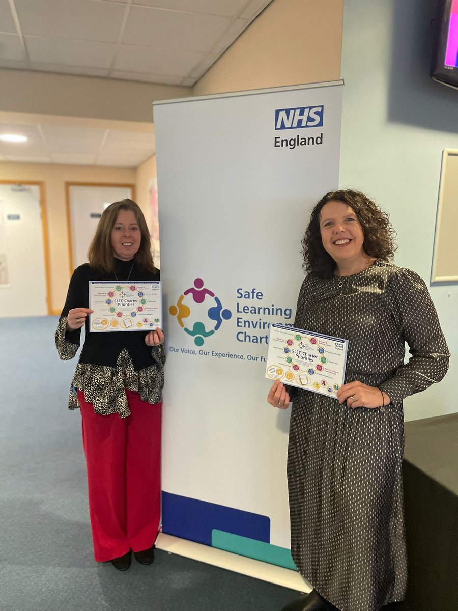 Kerri Feeney (@kerrifeeney1) on Twitter photo #SLEC Our voice, our experience, our future workforce! Socialising the charter at the <a href="/MidwivesRCM/">Royal College of Midwives 💙</a> student midwife conference! @tupper32a @CNOEngland <a href="/CMidOEngland/">Kate Brintworth</a> <a href="/Liz_HEE/">Liz Fenton OBE RN, QN</a> #SLEC Our voice, our experience, our future workforce! Socialising the charter at the <a href="/MidwivesRCM/">Royal College of Midwives 💙</a> student midwife conference! @tupper32a @CNOEngland <a href="/CMidOEngland/">Kate Brintworth</a> <a href="/Liz_HEE/">Liz Fenton OBE RN, QN</a>