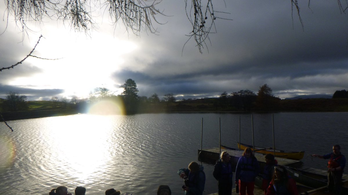 HighBorrans's tweet photo. Winter sunshine on @HighBorrans tarn for St Oswald's #LakeDistrict #adventrue #EarlyYears #outdoorlearning https://t.co/OtDeQrtYP7