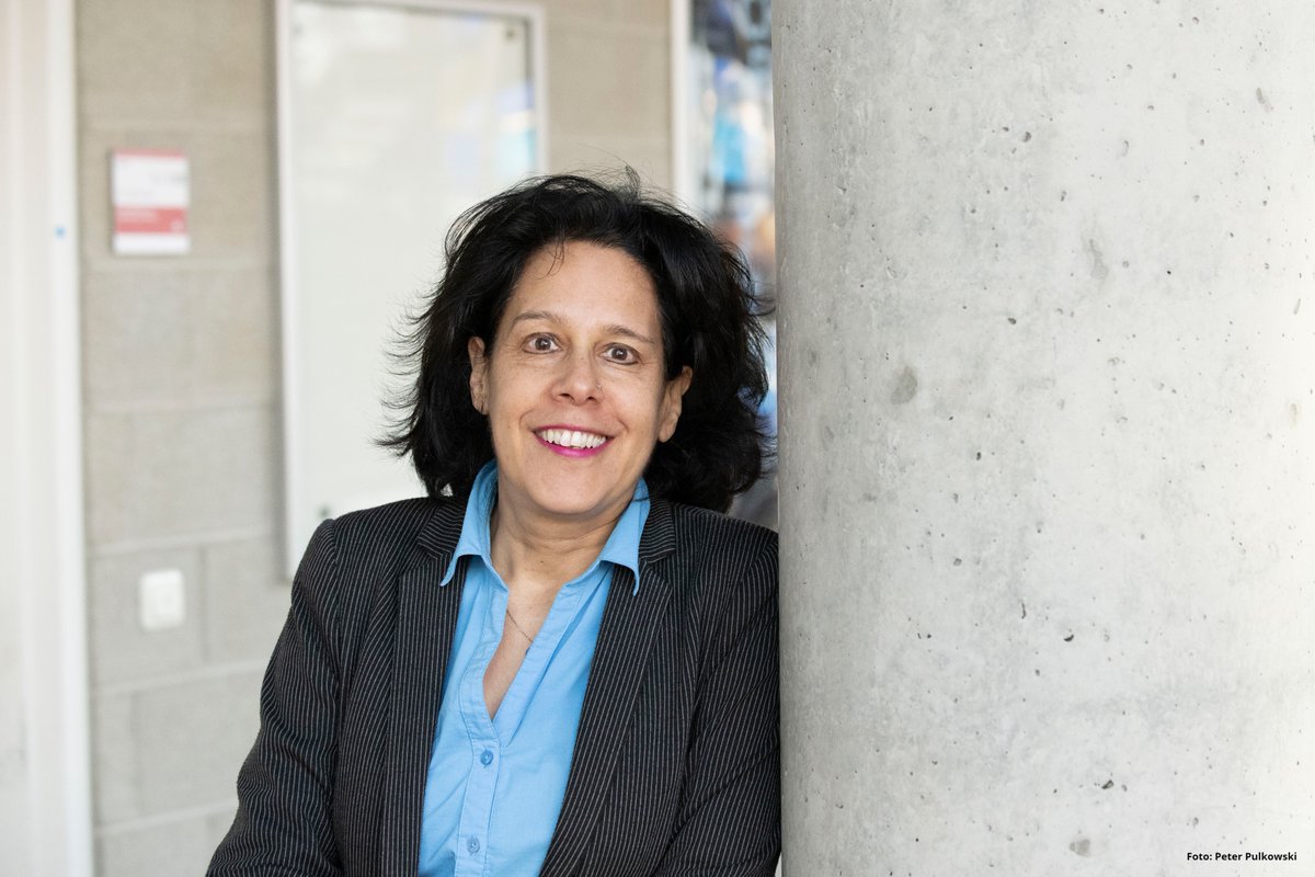 Mita Banerjee zur Direktorin des #GutenbergForschungskolleg|s gewählt: Zentrale Einrichtung zur Förderung der Spitzenforschung an der #UniMainz hat neue Führung / Tobias Bopp ist stellvertretender Direktor presse.uni-mainz.de/mita-banerjee-…