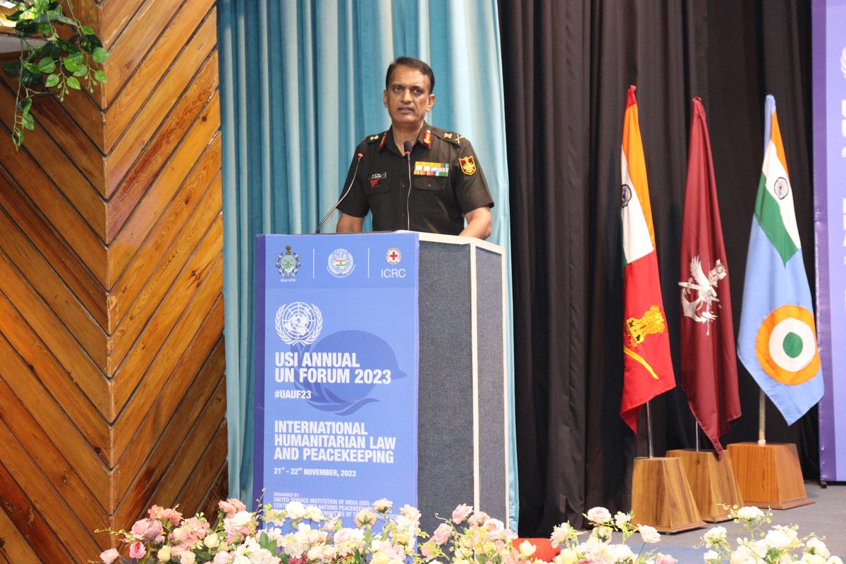 HQ_IDS_India's tweet photo. Lt Gen JP Mathew, CISC #HQ_IDS delivered the Keynote Address at USI Annual UN Forum #UAUF2023. 
Recognising multifarours International Humanitarian Law challenges faced in UNPK operations, he highlighted the unique position of UNGA emphasising on making UNSC more representative. https://t.co/BNTDFmSB02