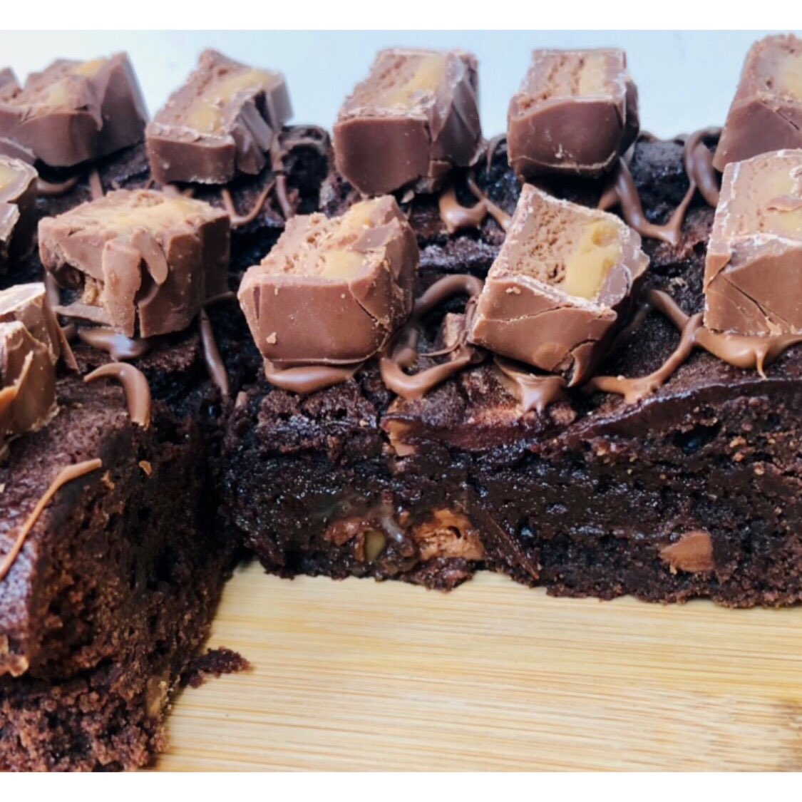 alwaystimefora's tweet image. Mars Bar brownies, great if you are working, resting or playing! #marsbar #marsbarbrownies #brownies #homemadebrownies #chocolatebrownies #yummybrownies #postalbrownies #treatyourself #homebaking #food #whitefield #bury #prestwich #radcliffe #ramsbottom #rawtenstall #ainsworth