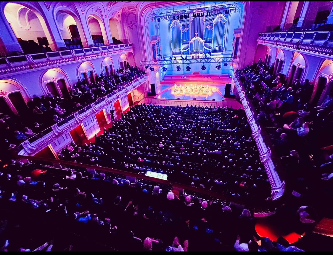 Only one more sleep and we are back in this dream of a venue - Laeiszhalle Hamburg 🥰