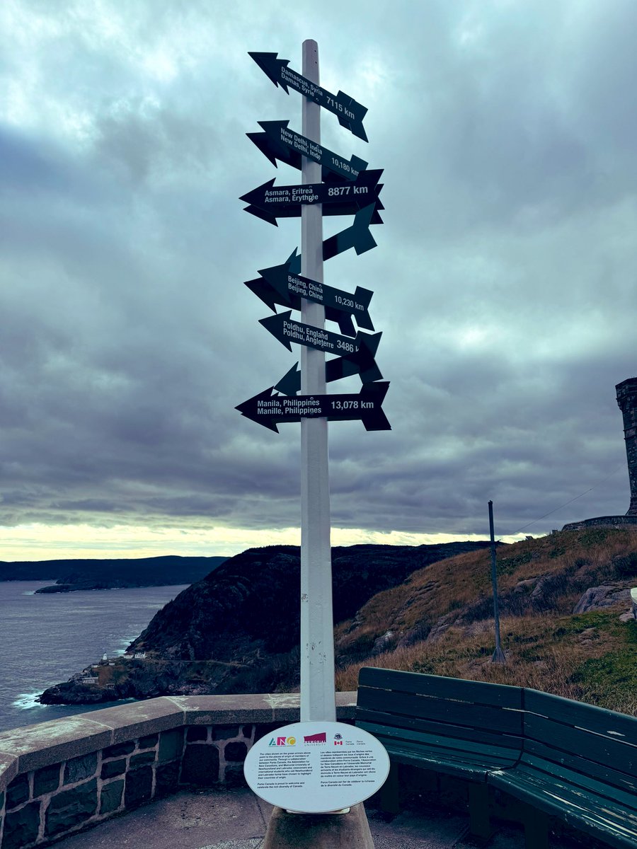 DanielleBisutti's tweet photo. @evilregalfanzel On my hike up to Signal Hill in Newfoundland I discovered how close I am to you and @The_Emilala . π€ππ»π€ I also discovered the adorable Sable.
#NotADogLover π€ πΆ https://t.co/GCbU4Woau5
