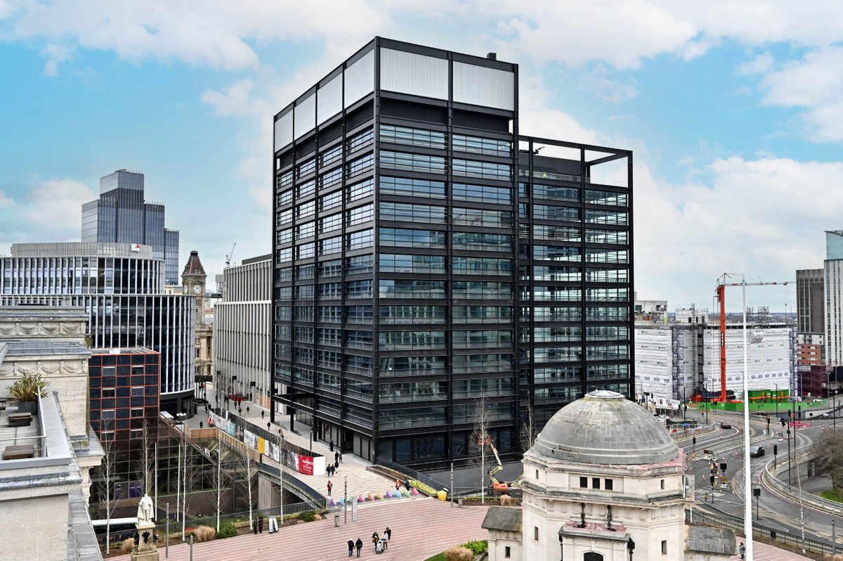 WeCleanBham's tweet image. We are delighted to be appointed as the Cleaning Contractor for One Centenary Way, Birmingham's most sustainable building and the latest addition to the @ParadiseBham development ✅

wecleanltd.com/paradise-one-c…
