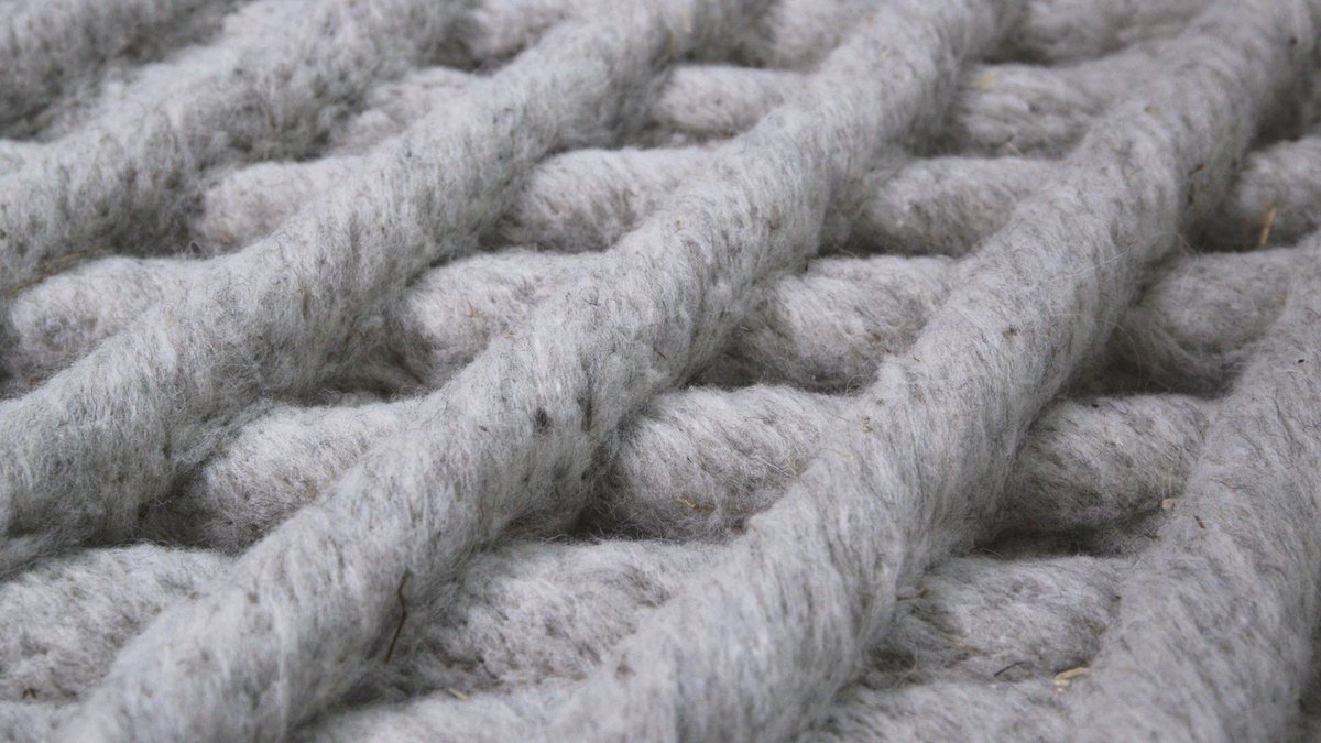 We love this 3D printed wool from @christienmeindertsma. Can't wait to see what she creates!  #3dprinting #wool #design #creative   loom.ly/Q8ABdeM