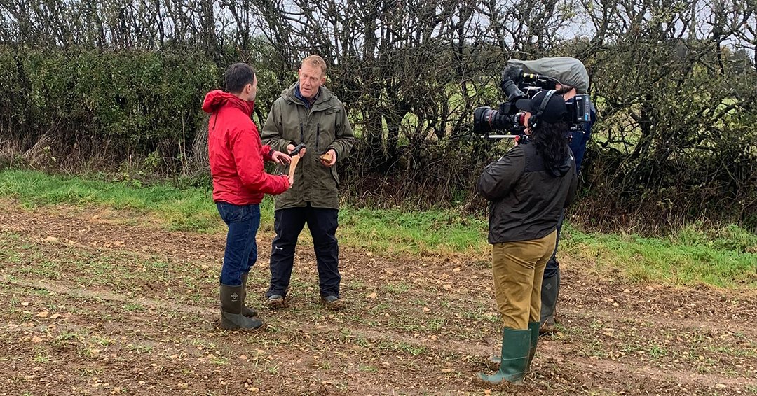 undocarbon's tweet image. 🌿 Missed our feature on @BBCCountryfile? Catch it on iPlayer! We&apos;re pioneering enhanced weathering for sustainable farming &amp;amp; CO₂ removal. 🌱 Watch our solution &amp;amp; commitment to a greener future in action.

📺 [32:46]: bbc.in/3G9qsSc

#UNDOCarbon #ClimateActionNow