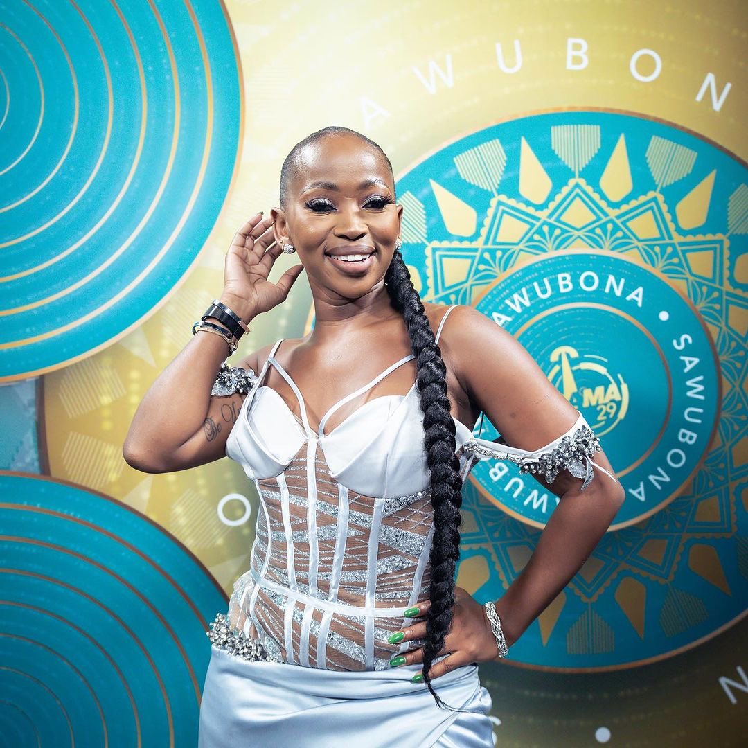 .@MsCosmoSA at @TheSAMAs was everything 🤩 #SAMA29