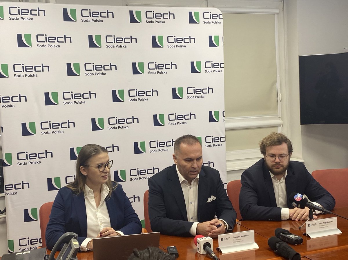 Qemetica's tweet image. Briefing prasowy #CIECHSodaPolska - Prezes Tomasz Molenda i Wiceprezes Piotr Kapuściński opowiadają o inwestycjach spółki w Inowrocławiu i okolicach oraz jej znaczeniu dla regionu. 
#inwestycje #transformacja #ITPO