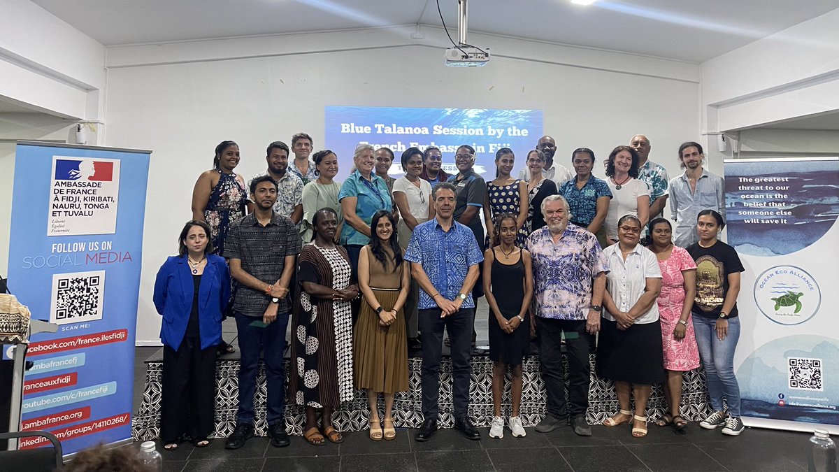 ambafrancefj's tweet photo. Proud of this enriching #BlueTalanoa πͺΈ organized with #SOA and #OceanEcoAlliance. Engaging diverse voices π£οΈ from the South #Pacific, both in-person and virtually, to gear up for #UNOC3 in 2025, in π«π· #France! A 1st step in a meaningful journey towards better ocean stewardship! https://t.co/yyD3najEJp