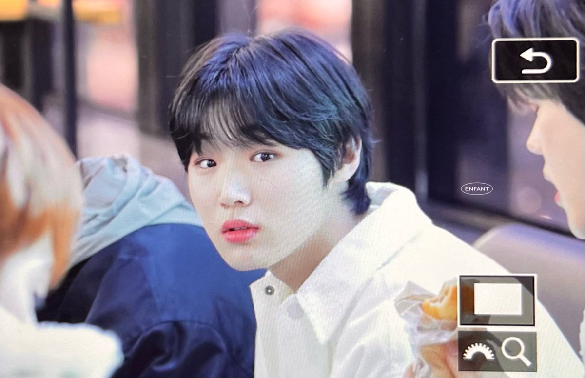 231121
#LUN8 #루네이트 #은섭