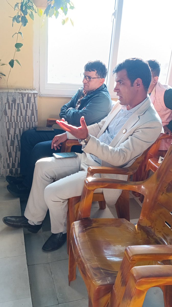 sarojdeo's tweet photo. Q and A session has started: one of the participants asked questions on His Holiness Dalai Lama and India &amp; China. 
@contactniice @DrPramodjaiswal @SumitraKarki14 @deepakpbhatt https://t.co/o46RhQ1dYE
