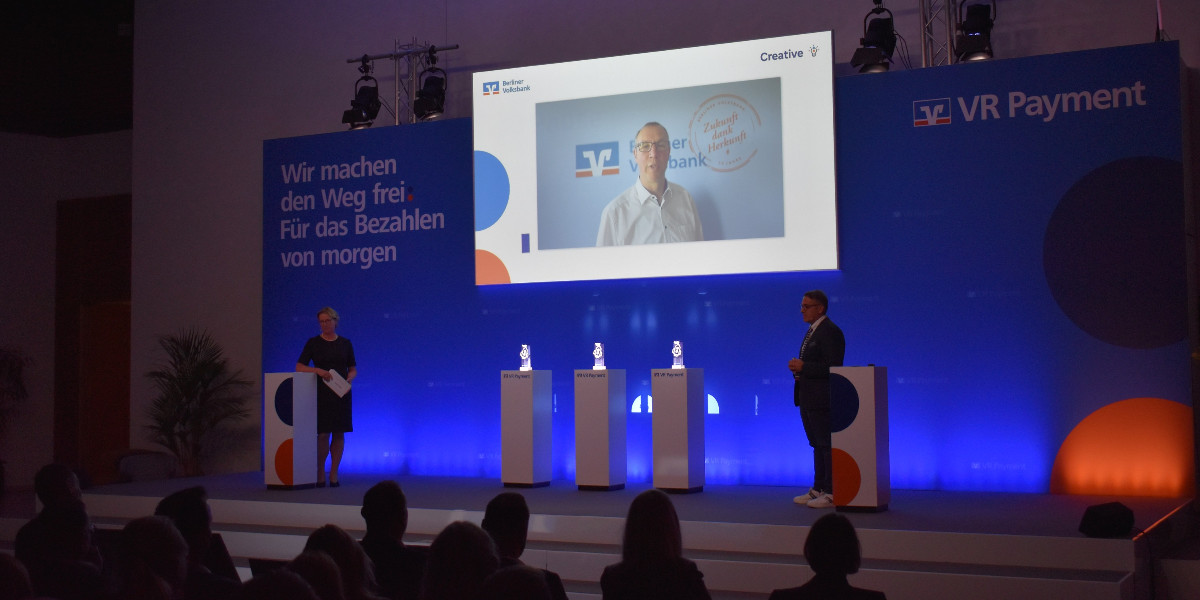 VR Payment (inaktiv) tweet media