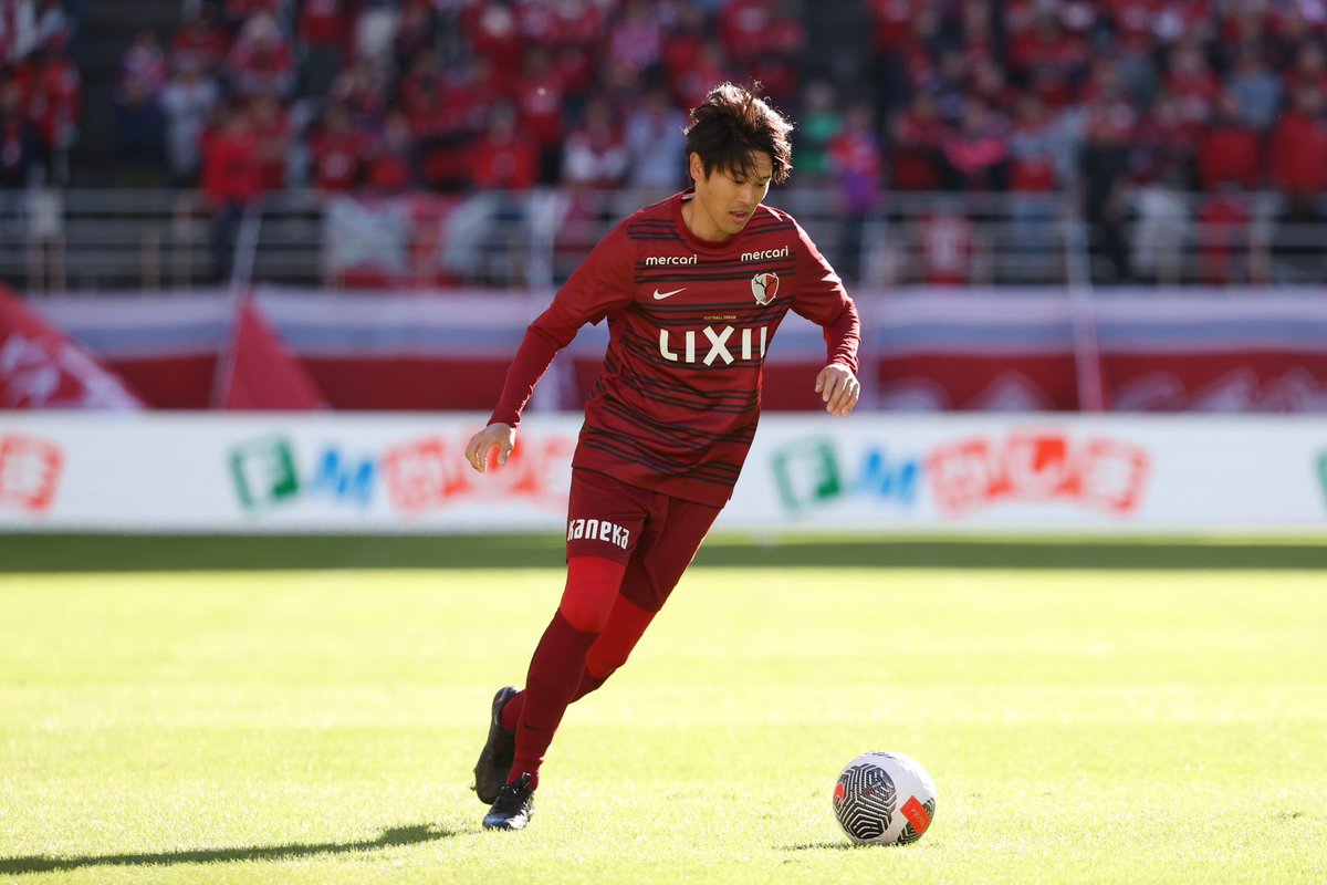 【値下げします！】鹿島アントラーズ　本山雅志選手のユニフォーム 鹿島アントラーズ 2013 本山雅志選手支給ユニフォーム