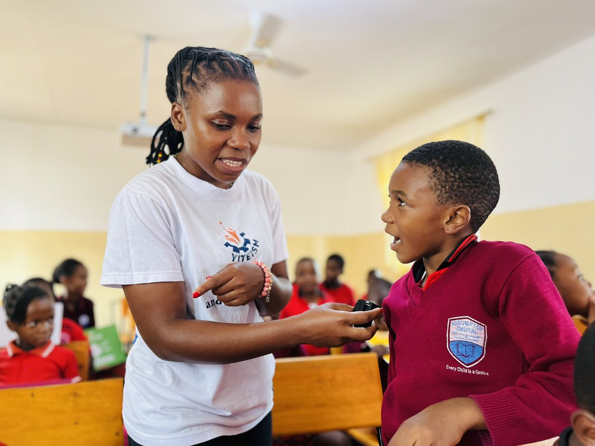 yiteism_tz's tweet photo. Voices of young minds!
#kidstalk #sdgs #stem #voice #empowerher #speak #impact #tbt https://t.co/G9fmJaklw6