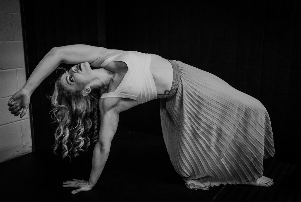 MarinaShafir's tweet photo. Limber in chiffon ๐ป #TheProblema #MarinaShafir ๐ธ @lunarlensphotography ๐ @dear.Salem https://t.co/Qiaq5AAOwg