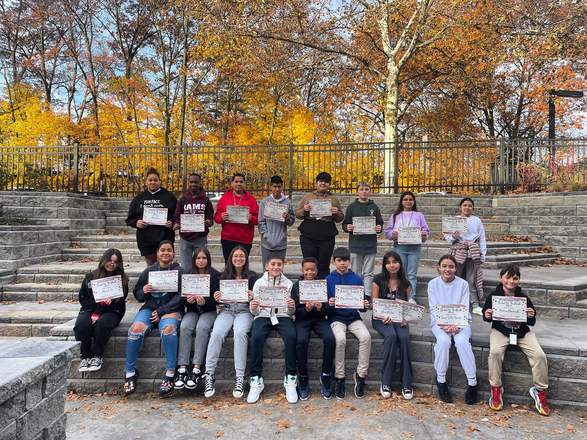 Principal_SRMS's tweet image. Congratulations to our Students of the Month for October. #RAMSPride #WeAreSouthRiver #SRMS