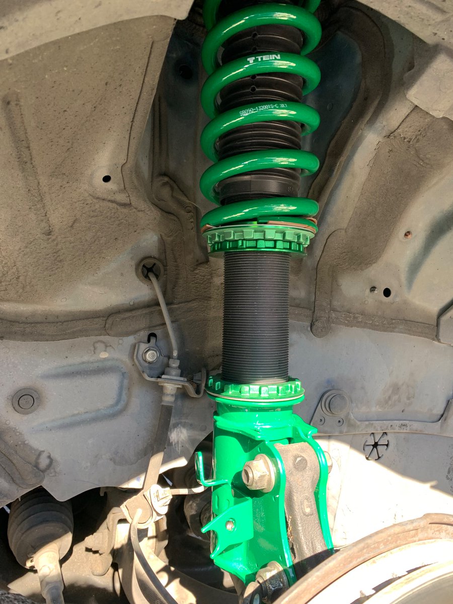 LittleMovieDevL's tweet photo. Added Tein suspension to to FG2

I don’t like the front left its position is almost a 30* angle gotta take a look and see what’s bent on the driver side
#honda #tein #FG2 #SI https://t.co/xR069KZUGL