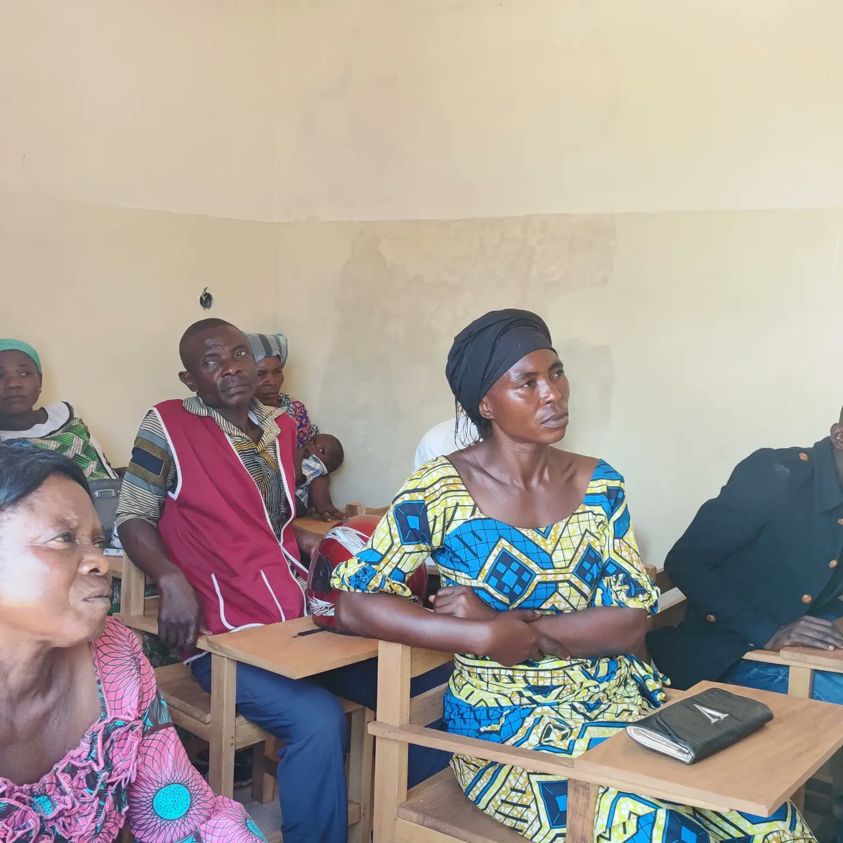 Finally the launch of okapi in the Kasai region. The objective is to support mbuji mayi mothers in their commercial activity, by supporting them in their financial and digital inclusion. #OkapiRDC #bankingtheunbanked #financial inclusion #digitalinclusion #womenintech <a href="/Giselesoft/">Gisele Mwepu</a>