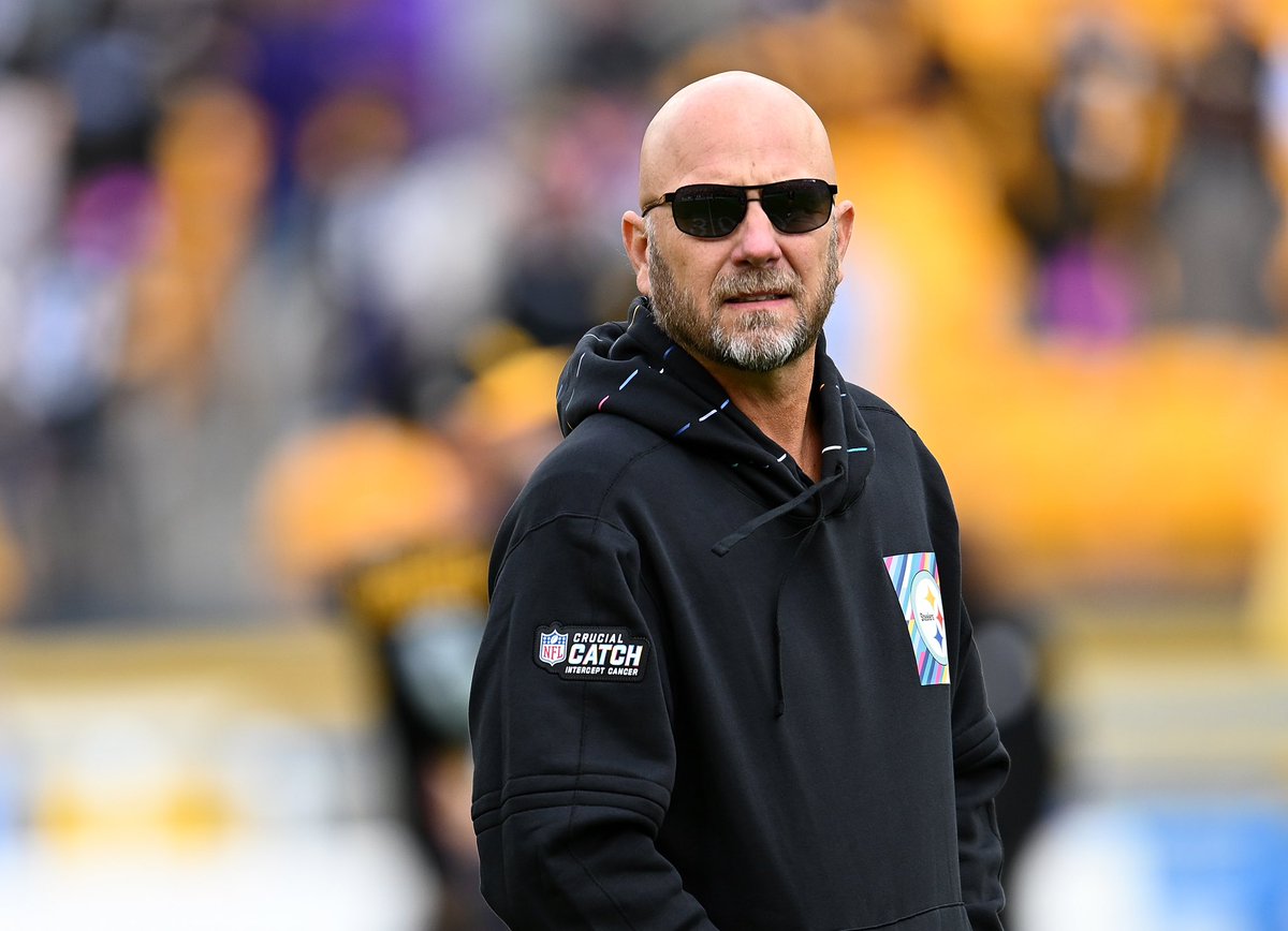 Adam Schefter (@adamschefter) on Twitter photo History today in Pittsburgh: When the Steelers fired offensive coordinator Matt Canada today, it marked the first time they have made an in-season coaching change since 1941, per <a href="/PaulHembo/">Paul Hembekides (Hembo)</a>.
The last time the Steelers fired a head coach/coordinator midseason was 1941, when the History today in Pittsburgh: When the Steelers fired offensive coordinator Matt Canada today, it marked the first time they have made an in-season coaching change since 1941, per <a href="/PaulHembo/">Paul Hembekides (Hembo)</a>.
The last time the Steelers fired a head coach/coordinator midseason was 1941, when the