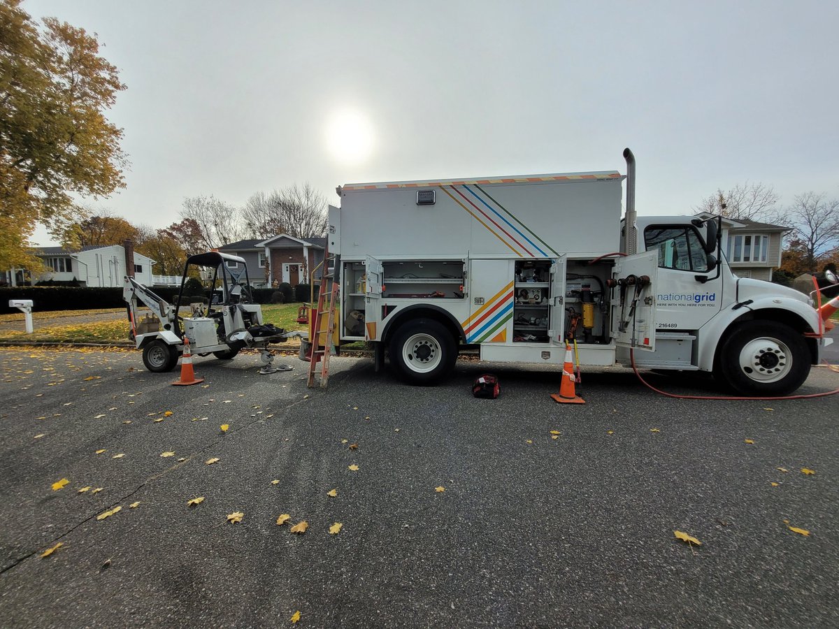 On site today with #NationalGrid repairing a gas leak in #CommackNY #NewYork811 #SafetyIsInYourHands #ExcavationSafety