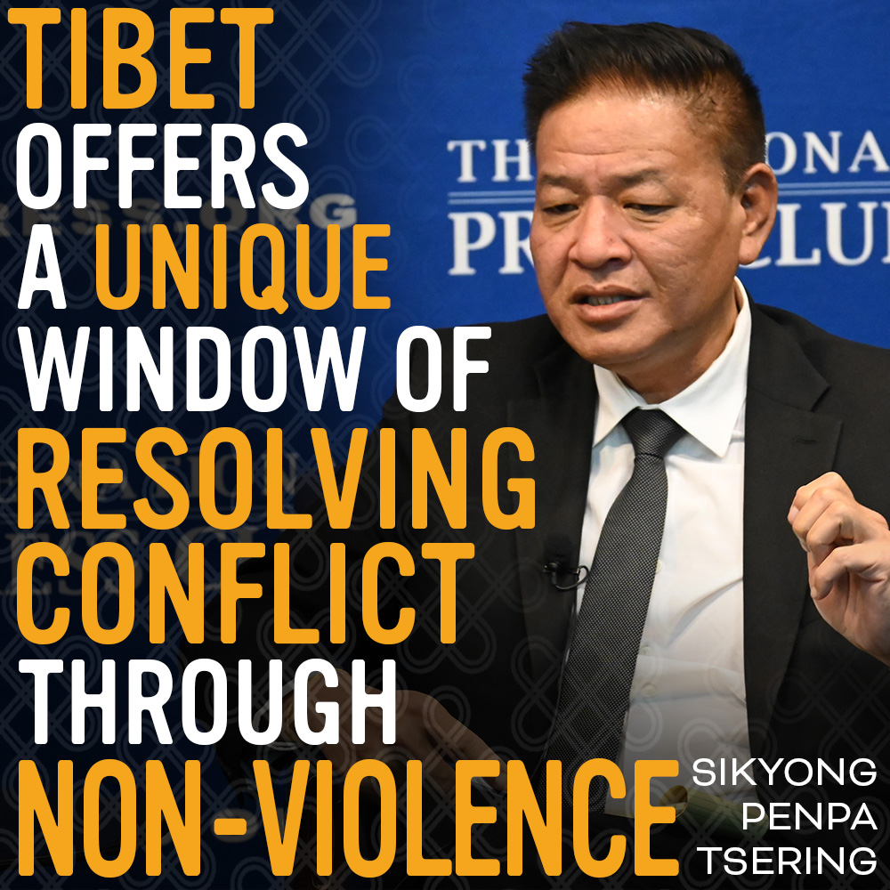 SaveTibetOrg's tweet photo. #Tibet offers a unique window of resolving conflict through #nonviolence - @SikyongPTsering https://t.co/Z7BqOSpjmU https://t.co/UfpUjQ7kDt