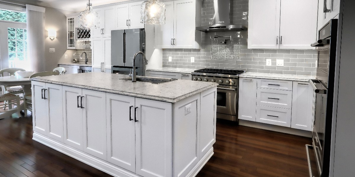Need to cook up some inspiration for remodeling your kitchen? Lynch Design Build has it all 🤩

#kitchenremodel #contemporarykitchen #kitcheninspo #kitcheninspiration #dreamkitchen