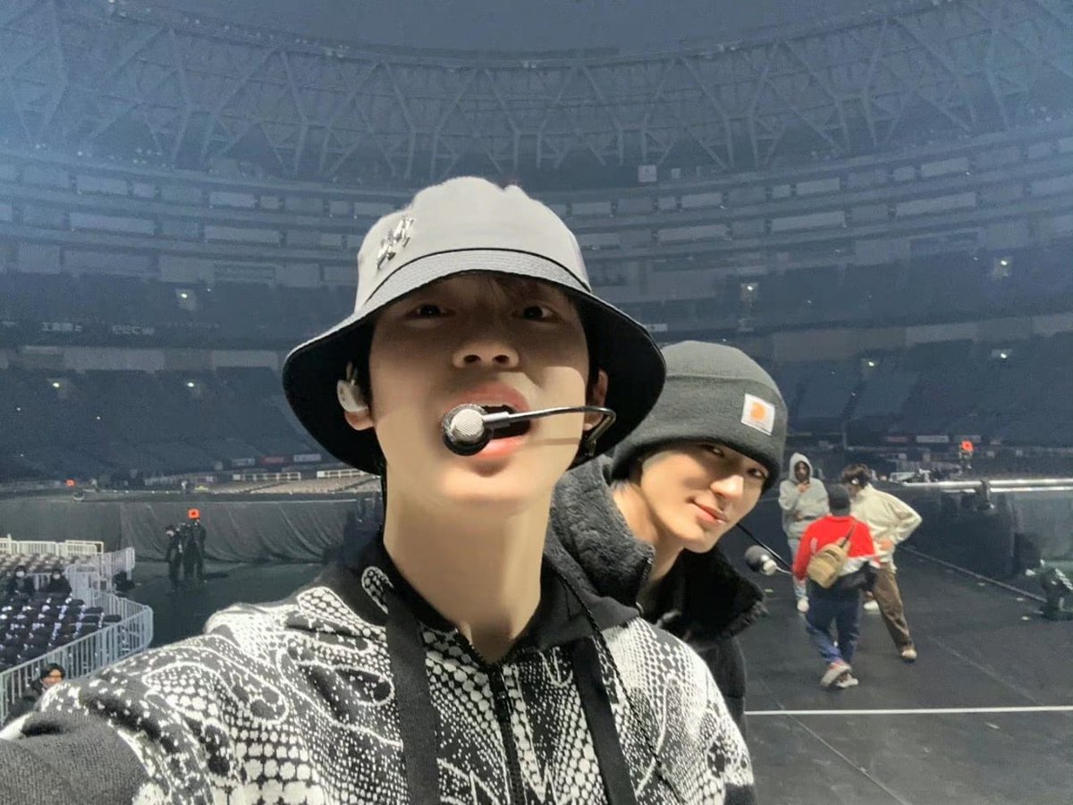 justdoitjj's tweet photo. Happy birthday Chenle!🥳 thank you for your hard work and your love, we love you💚

#HAPPYCHENLEDAY
#어머_천러생일이잖아 
#BrightestStarCHENLEDay https://t.co/wFznKsf1nY